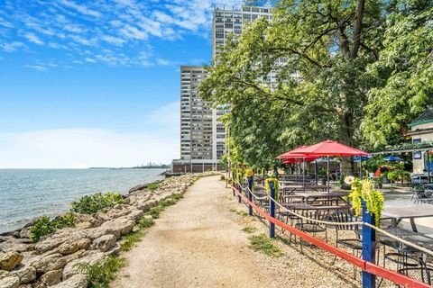 Tiny photo for 6171 N Sheridan Road #2311-2312, Chicago, IL 60660 (MLS # 12548096)