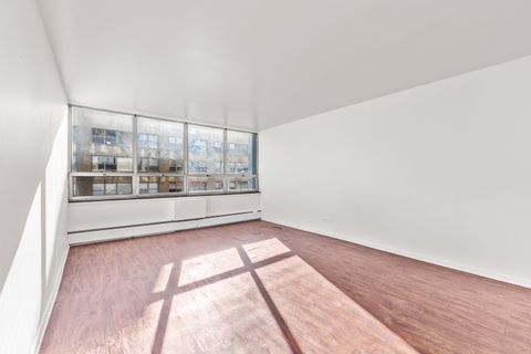 Tiny photo for 6171 N Sheridan Road #2311-2312, Chicago, IL 60660 (MLS # 12548096)