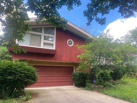 Photo of 9010 Keeler Avenue, Skokie, IL 60076 (MLS # 12434552)