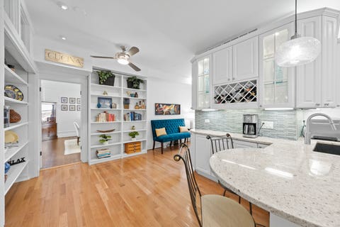 Tiny photo for 3530 N Lake Shore Drive #7B, Chicago, IL 60657 (MLS # 12718997)