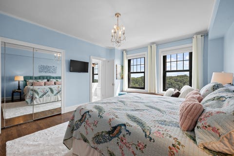 Tiny photo for 3530 N Lake Shore Drive #7B, Chicago, IL 60657 (MLS # 12718997)
