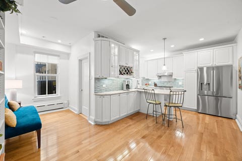 Tiny photo for 3530 N Lake Shore Drive #7B, Chicago, IL 60657 (MLS # 12718997)