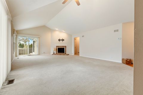 Tiny photo for 401 Park Barrington Drive, Barrington, IL 60010 (MLS # 12429325)