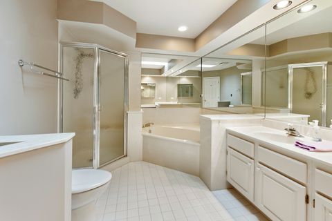 Tiny photo for 401 Park Barrington Drive, Barrington, IL 60010 (MLS # 12429325)