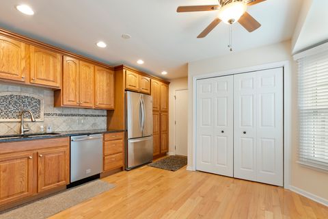 Tiny photo for 401 Park Barrington Drive, Barrington, IL 60010 (MLS # 12429325)