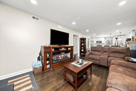 Tiny photo for 540 47th Avenue, Bellwood, IL 60104 (MLS # 12551234)