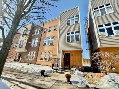 1914 N Lotus Avenue Chicago IL 60639