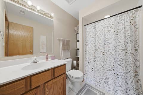 Tiny photo for 4020 W 105th Street #3E, Oak Lawn, IL 60453 (MLS # 12706570)