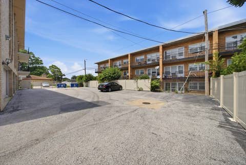 Tiny photo for 4020 W 105th Street #3E, Oak Lawn, IL 60453 (MLS # 12706570)