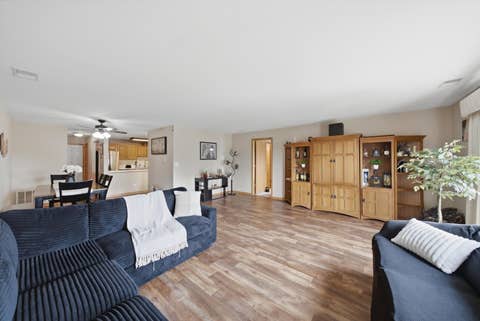 Tiny photo for 4020 W 105th Street #3E, Oak Lawn, IL 60453 (MLS # 12706570)