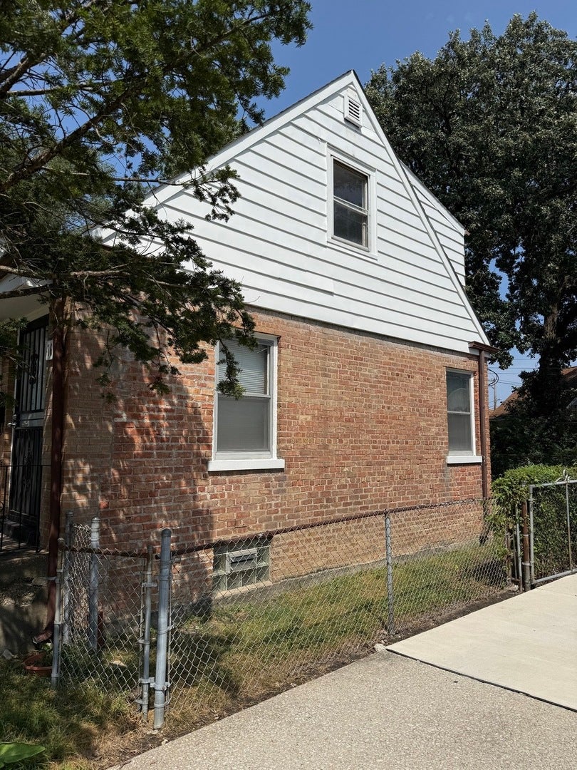 1637 Shirley Drive