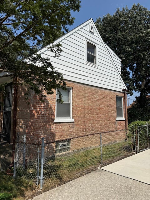 Tiny photo for 1637 Shirley Drive, Calumet City, IL 60409 (MLS # 12749135)