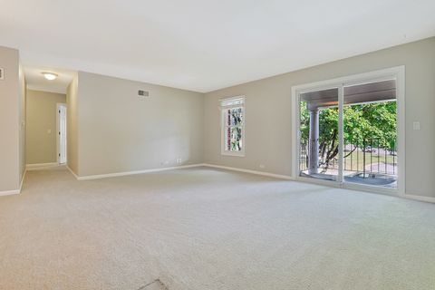 Tiny photo for 520 Shorely Drive #203, Barrington, IL 60010 (MLS # 12499810)