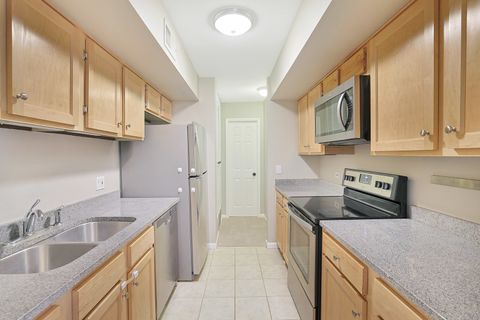 Tiny photo for 520 Shorely Drive #203, Barrington, IL 60010 (MLS # 12499810)