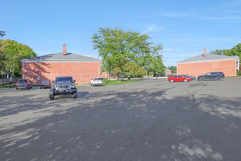 Tiny photo for 520 Shorely Drive #203, Barrington, IL 60010 (MLS # 12499810)