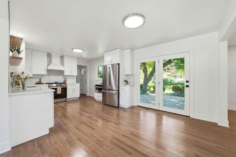 Tiny photo for 1801 N Iris Drive, Palatine, IL 60074 (MLS # 12668624)