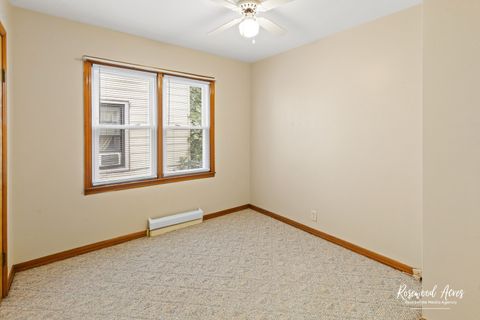 Tiny photo for 311 S Cleveland Avenue, Bradley, IL 60915 (MLS # 12461899)