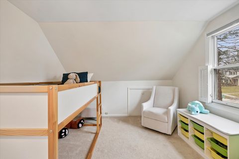 Tiny photo for 927 N Haddow Avenue, Arlington Heights, IL 60004 (MLS # 12584411)