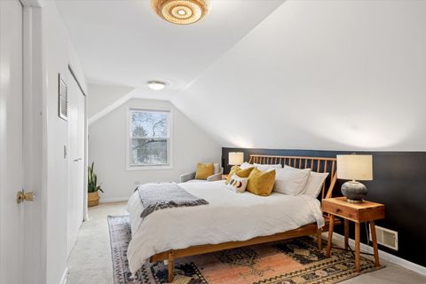 Tiny photo for 927 N Haddow Avenue, Arlington Heights, IL 60004 (MLS # 12584411)