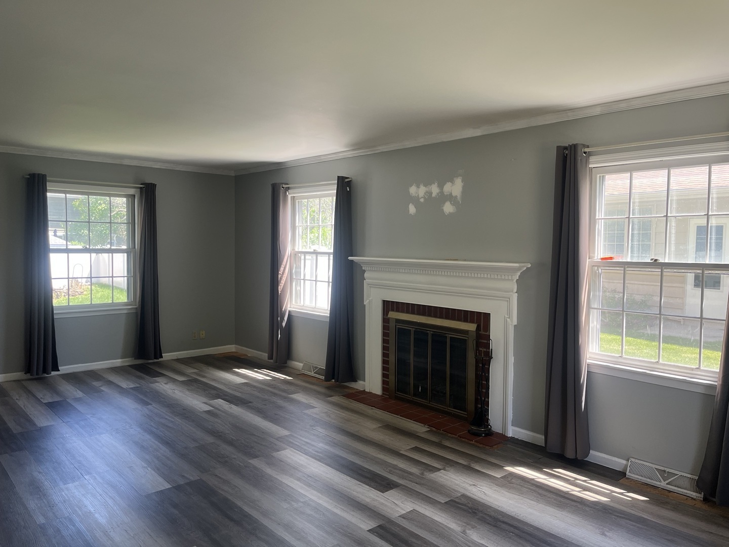 2221 Mayflower Drive
