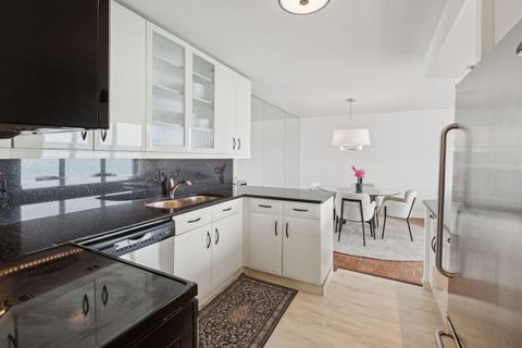 Tiny photo for 505 N LAKE SHORE Drive #1913, Chicago, IL 60611 (MLS # 12619586)