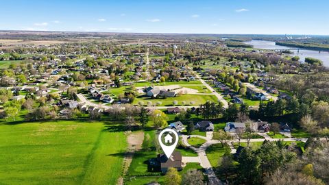 Tiny photo for 918 Melody Hills Drive, Fulton, IL 61252 (MLS # 12656169)
