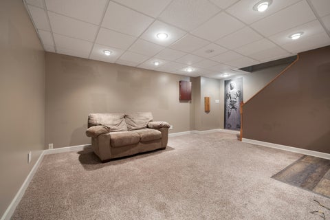 Tiny photo for 1353 Portsmouth Court, Carol Stream, IL 60188 (MLS # 12782379)