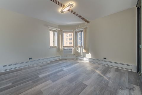 Tiny photo for 7337 S South Shore Drive #902, Chicago, IL 60649 (MLS # 12559355)