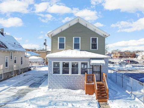 Tiny photo for 612 S 3RD Avenue, Maywood, IL 60153 (MLS # 12542692)