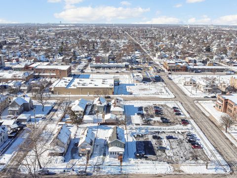 Tiny photo for 612 S 3RD Avenue, Maywood, IL 60153 (MLS # 12542692)