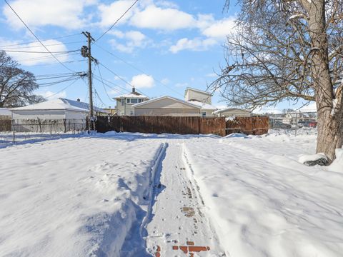 Tiny photo for 612 S 3RD Avenue, Maywood, IL 60153 (MLS # 12542692)