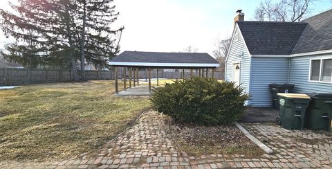 Tiny photo for 36107 N Green Bay Road, Waukegan, IL 60087 (MLS # 12568037)
