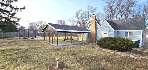 Tiny photo for 36107 N Green Bay Road, Waukegan, IL 60087 (MLS # 12568037)