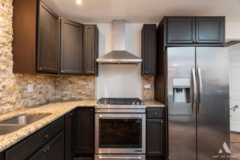 Tiny photo for 2322 S 17th Avenue #5, North Riverside, IL 60546 (MLS # 12528946)