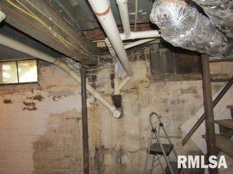 Tiny photo for 602 4TH Street, Rosiclare, IL 62982 (MLS # EB456642)