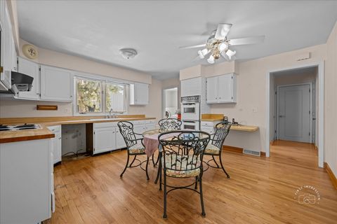 Tiny photo for 36 Winthrop New Road, Sugar Grove, IL 60554 (MLS # 12540332)