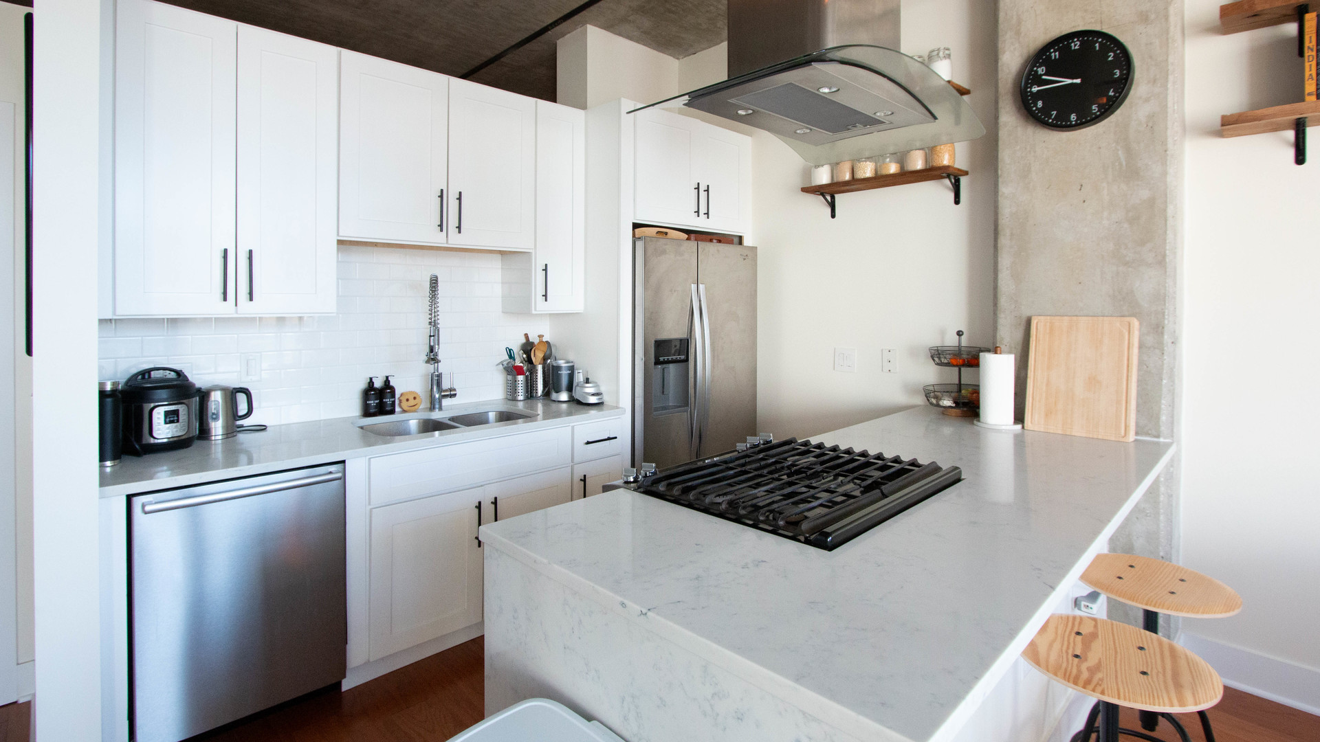 50 E 16th Street 714