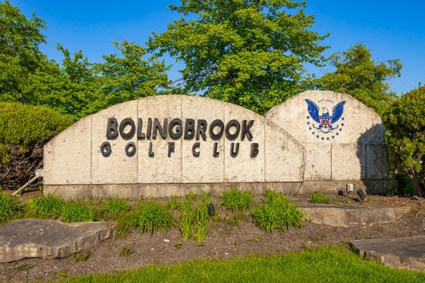 Tiny photo for 725 Delacourte Avenue, Bolingbrook, IL 60490 (MLS # 12445851)