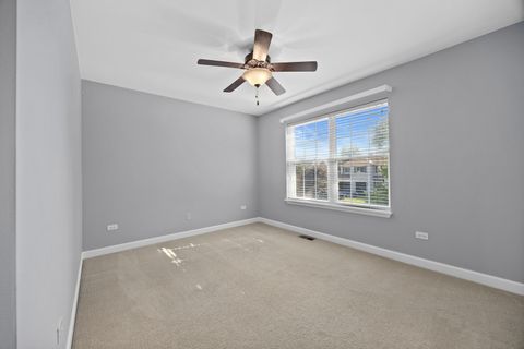 Tiny photo for 725 Delacourte Avenue, Bolingbrook, IL 60490 (MLS # 12445851)
