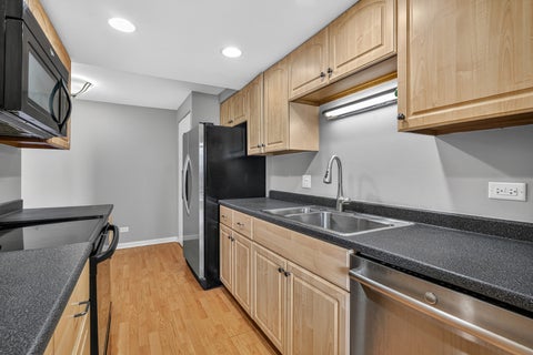 Tiny photo for 6340 Americana Drive #1101, Willowbrook, IL 60527 (MLS # 12675977)