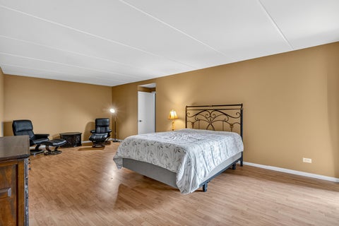 Tiny photo for 6340 Americana Drive #1101, Willowbrook, IL 60527 (MLS # 12675977)
