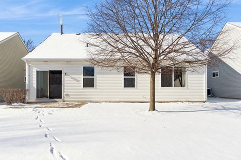 Tiny photo for 21050 W Aspen Lane, Plainfield, IL 60544 (MLS # 12549558)