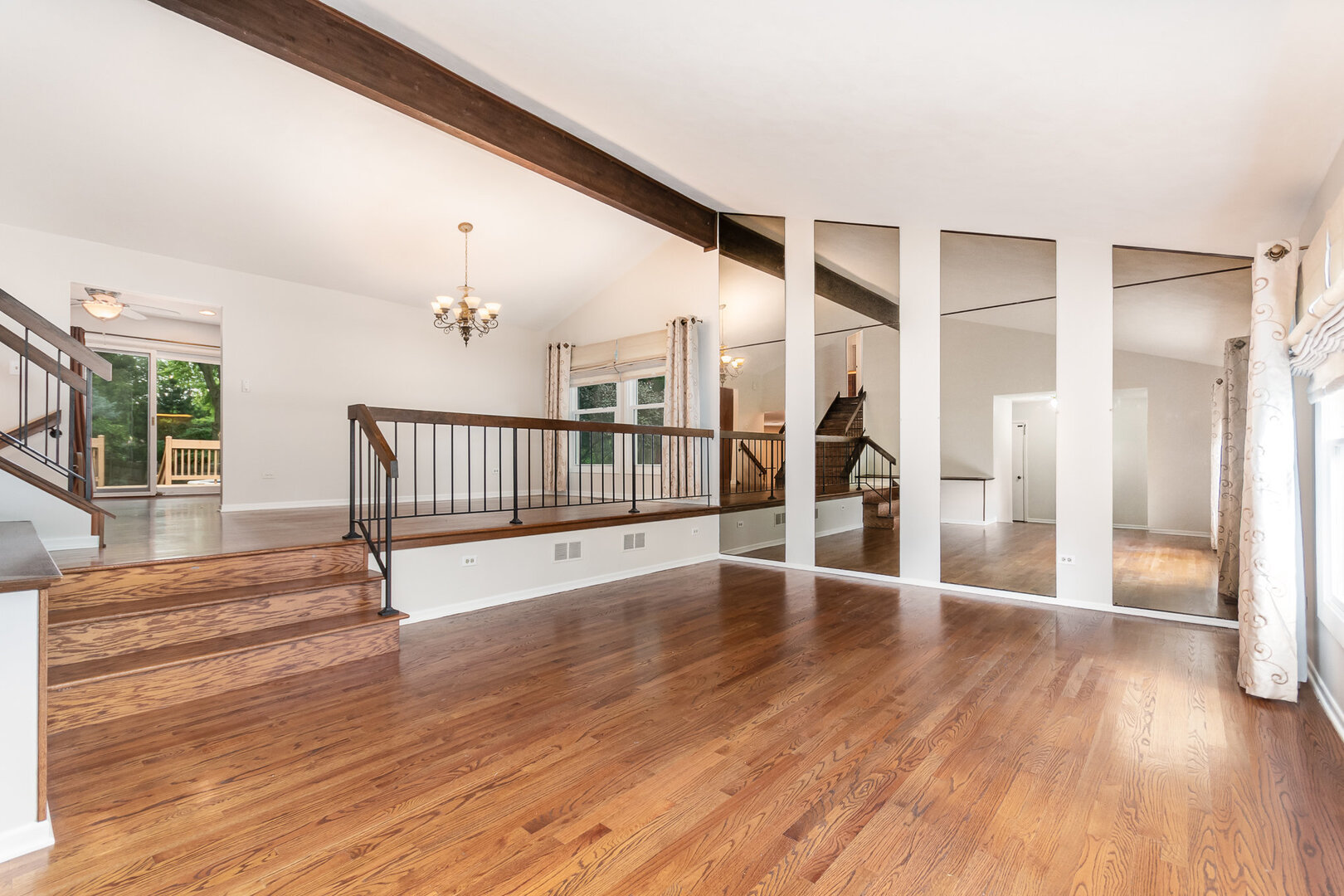 5 Swan Circle