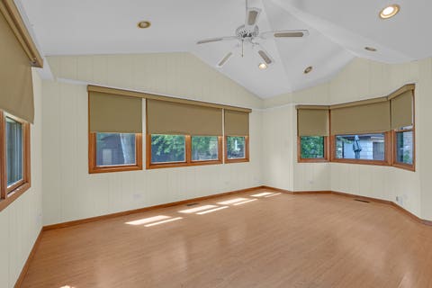 Tiny photo for 9932 S Maplewood Avenue, Chicago, IL 60655 (MLS # 12651026)