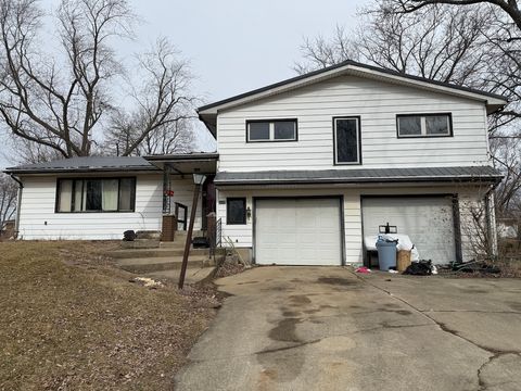 Tiny photo for 3855 E Chestnut Street, Kankakee, IL 60901 (MLS # 12566777)