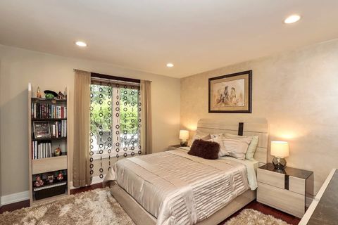 Tiny photo for 1122 S Estate Lane, Lake Forest, IL 60045 (MLS # 12471616)