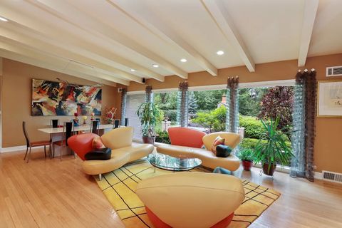 Tiny photo for 1122 S Estate Lane, Lake Forest, IL 60045 (MLS # 12471616)