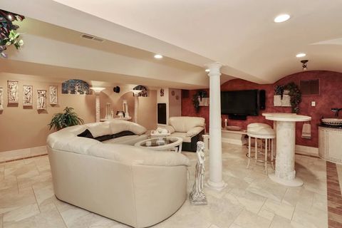 Tiny photo for 1122 S Estate Lane, Lake Forest, IL 60045 (MLS # 12471616)