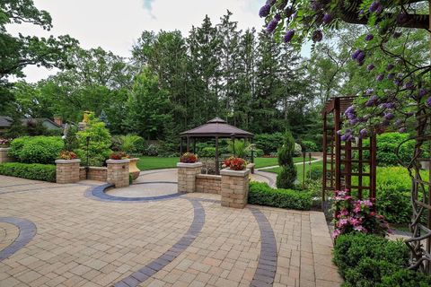 Tiny photo for 1122 S Estate Lane, Lake Forest, IL 60045 (MLS # 12471616)