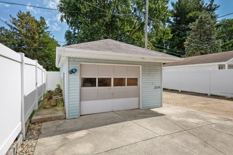 Tiny photo for 11413 S Saint Louis Avenue, Chicago, IL 60655 (MLS # 12753687)